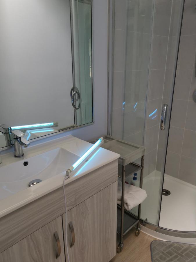 Bed Plus Yvr Richmond Dış mekan fotoğraf