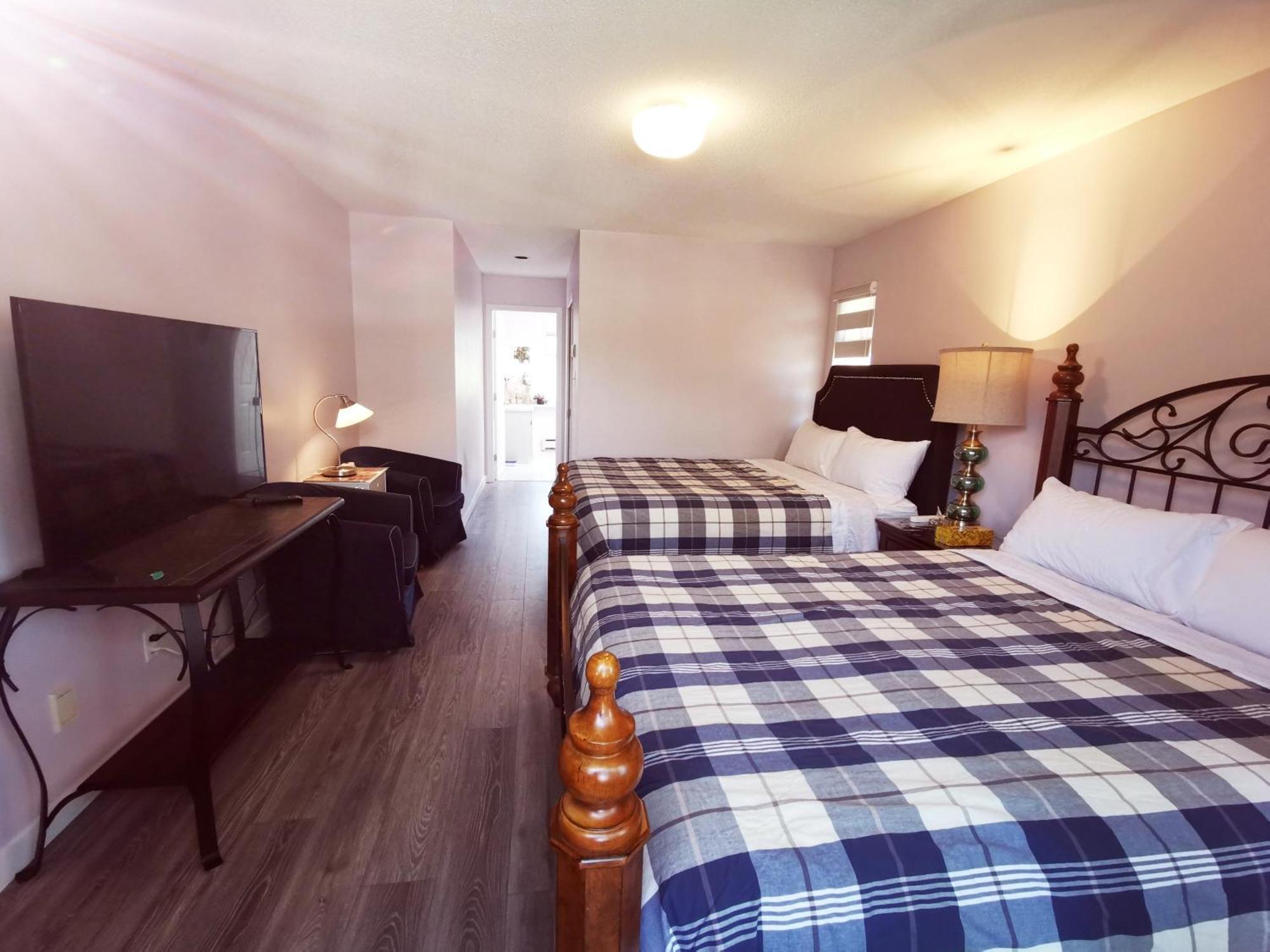 Bed Plus Yvr Richmond Dış mekan fotoğraf